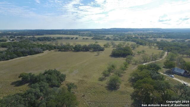 Image 7 of 22 For 800 Schumann Rd