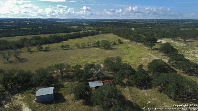 Image 8 of 22 For 800 Schumann Rd