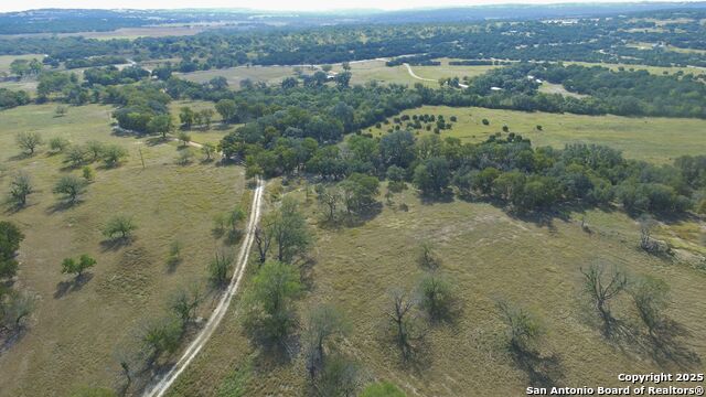 Image 9 of 22 For 800 Schumann Rd