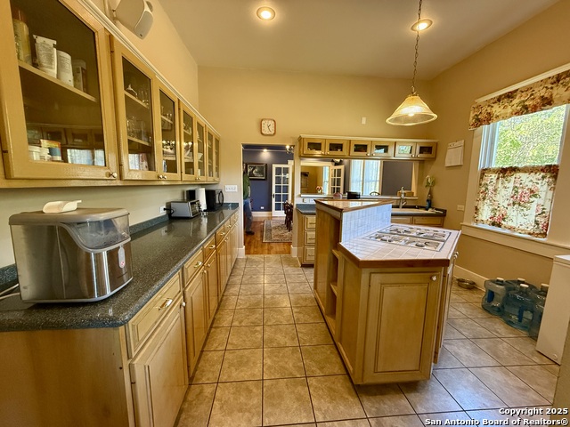 Image 15 of 29 For 323 6th S 