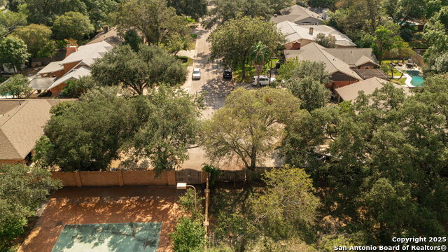 Image 13 of 46 For 7606 Vandiver Rd N