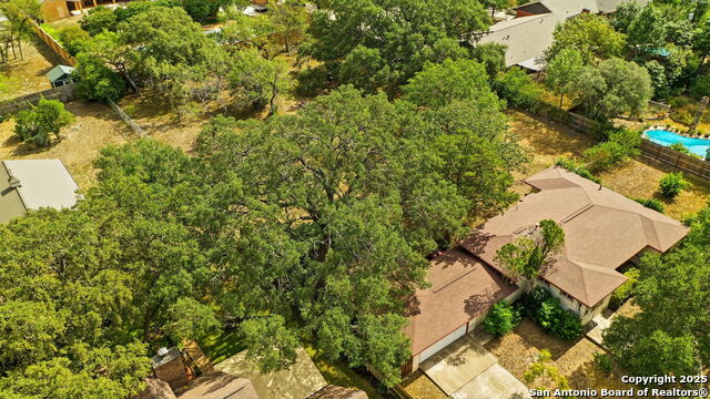 Image 8 of 46 For 7606 Vandiver Rd N