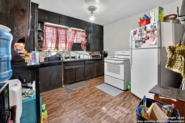 Listing photo id 13 for 808 Adams N