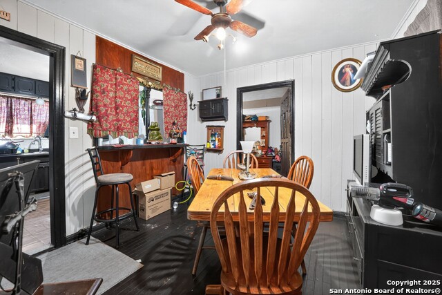 Listing photo id 15 for 808 Adams N