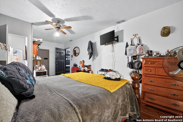 Listing photo id 5 for 808 Adams N