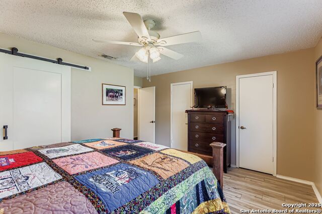 Image 19 of 29 For 8007 Airflight