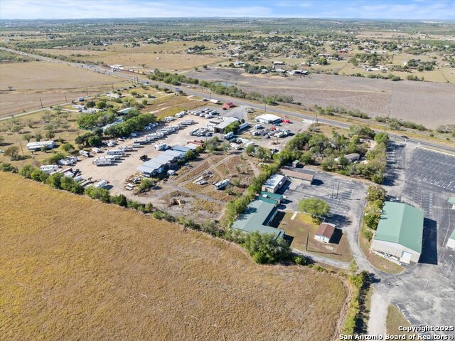 Listing photo id 4 for 1163 Or 1145 Fm 78