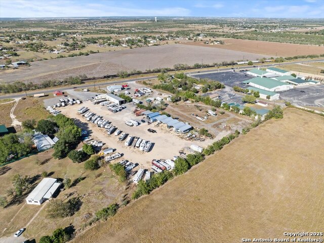 Listing photo id 5 for 1163 Or 1145 Fm 78