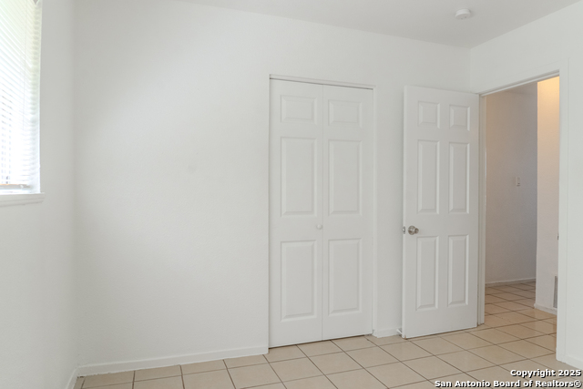 Image 14 of 23 For 802 Durr