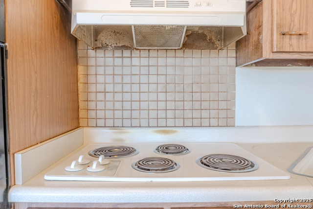 Image 7 of 23 For 802 Durr