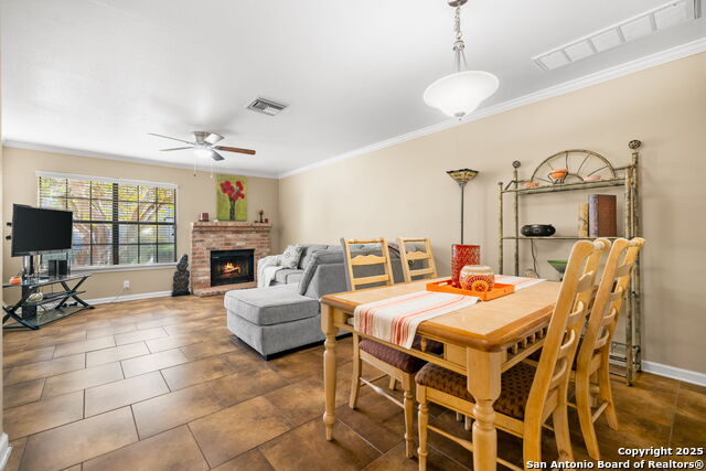 Image 15 of 29 For 11610 Vance Jackson  105