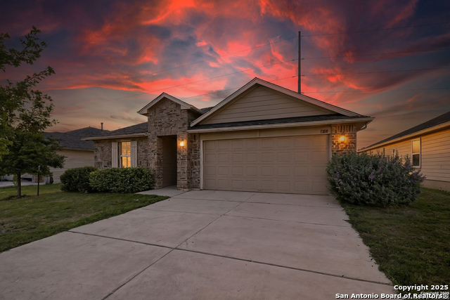 Image 3 of 46 For 1308 Parkwood