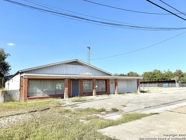 Details for 1500 Corpus Christi W, Beeville, TX 78102