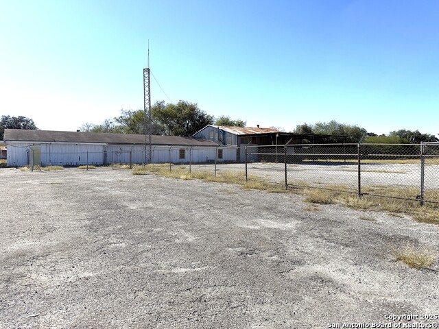 Image 3 of 25 For 1500 Corpus Christi W