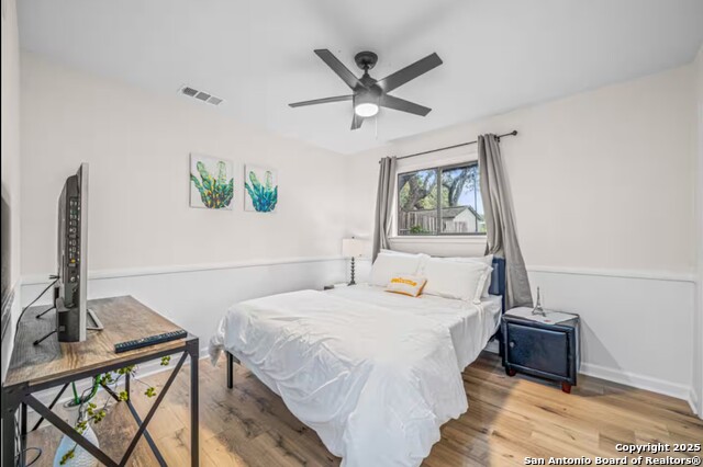 Image 11 of 16 For 7605 Green Glen