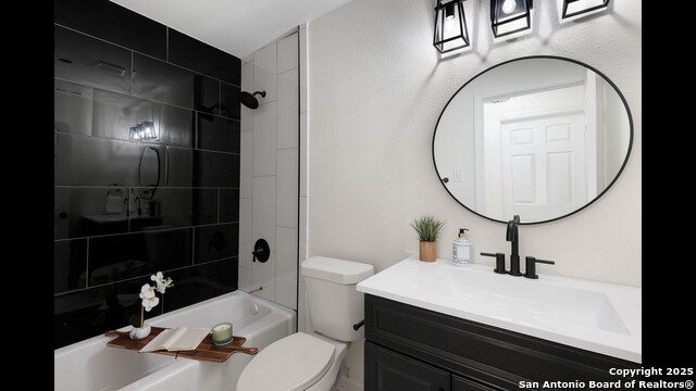 Image 12 of 16 For 7605 Green Glen