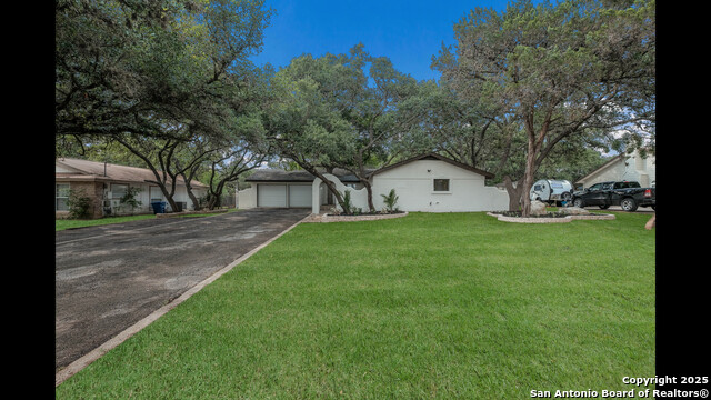 Image 3 of 16 For 7605 Green Glen