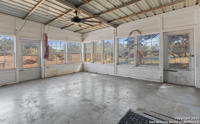 Image 27 of 50 For 5750 Smith Rd