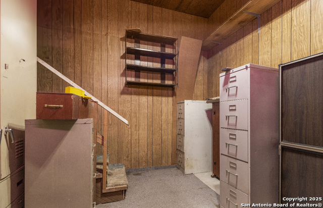 Image 29 of 50 For 5750 Smith Rd