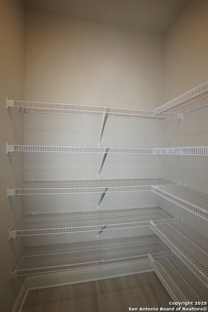 Image 9 of 38 For 2346 Greystone