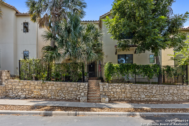 Image 2 of 42 For 246 Brahan Blvd