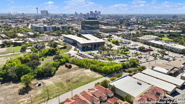 Image 35 of 42 For 246 Brahan Blvd