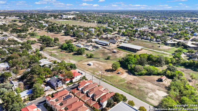 Image 37 of 42 For 246 Brahan Blvd