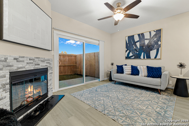 Image 10 of 36 For 7880 Micron  103