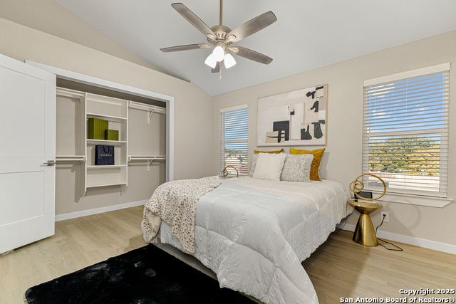 Image 25 of 36 For 7880 Micron  103