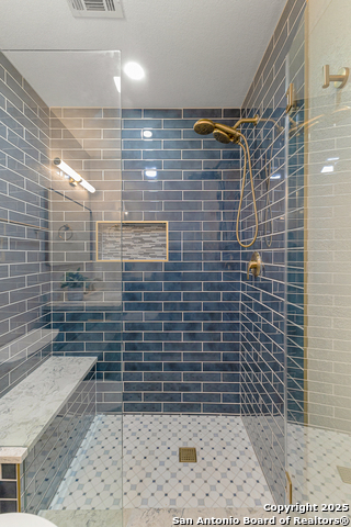 Image 28 of 36 For 7880 Micron  103