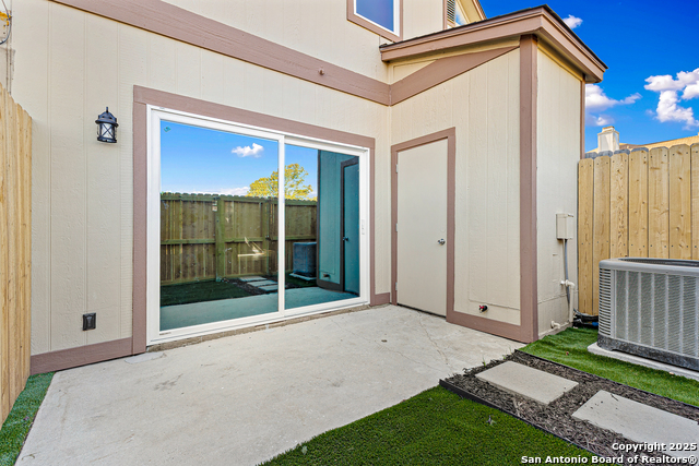 Image 31 of 36 For 7880 Micron  103