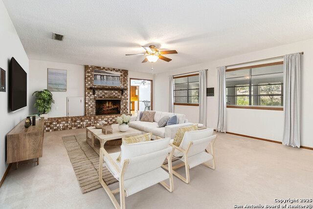 Details for 616 Ridgecrest, New Braunfels, TX 78130