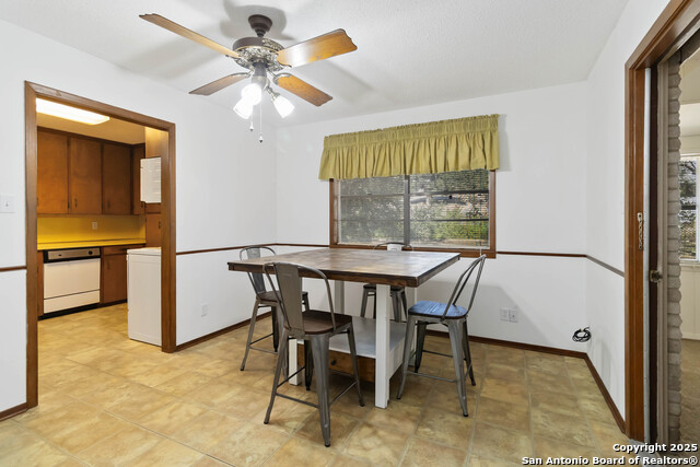 Image 12 of 25 For 616 Ridgecrest