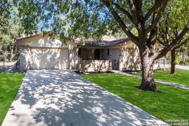 Image 2 of 25 For 616 Ridgecrest