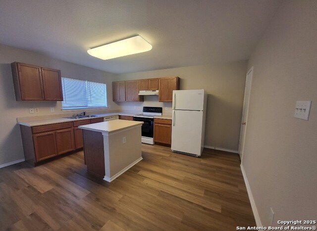 Image 6 of 21 For 754 Pinafore St