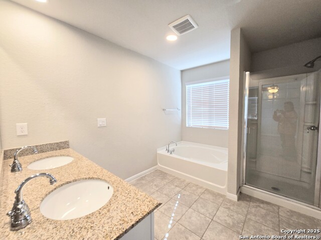 Image 12 of 20 For 10302 Legacy Hill