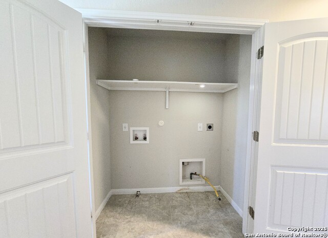 Image 9 of 20 For 10302 Legacy Hill