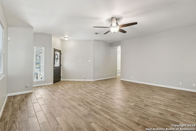 Image 12 of 38 For 5123 Stormy Breeze