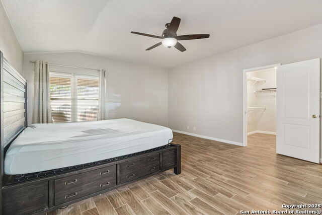 Image 21 of 38 For 5123 Stormy Breeze