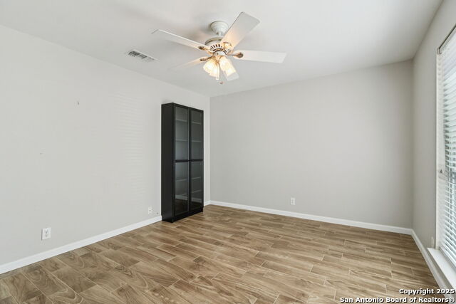 Image 30 of 38 For 5123 Stormy Breeze