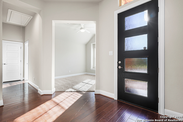 Image 11 of 44 For 726 San Anza