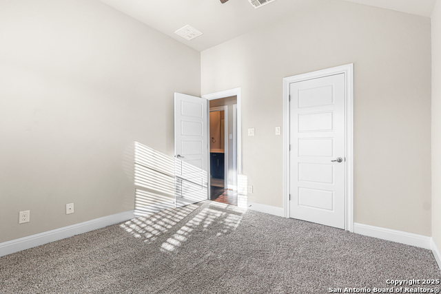 Image 18 of 44 For 726 San Anza