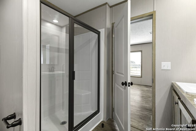 Image 17 of 24 For 2602 Good Luck