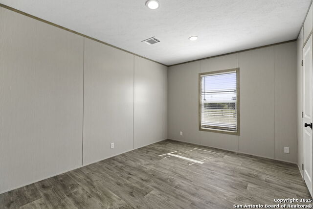 Image 20 of 24 For 2602 Good Luck