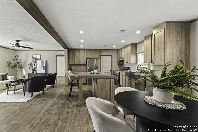 Image 9 of 24 For 2602 Good Luck