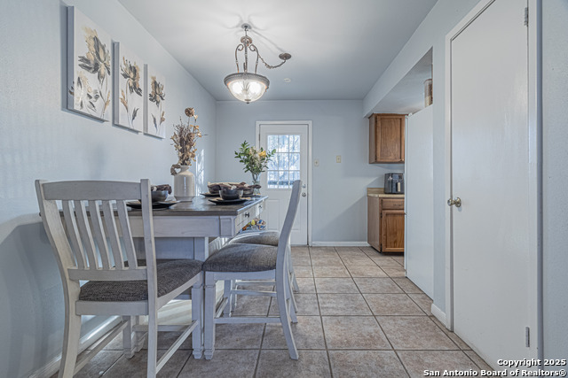 Image 12 of 27 For 3002 Aragon