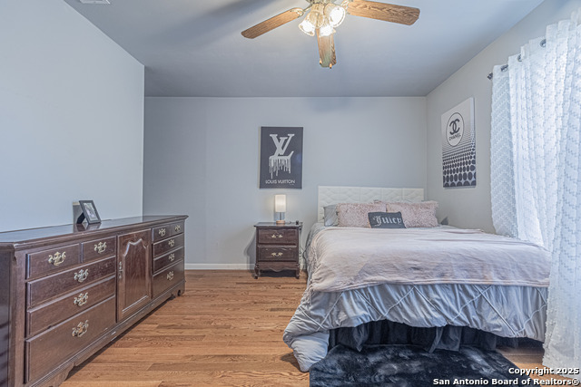 Image 21 of 27 For 3002 Aragon