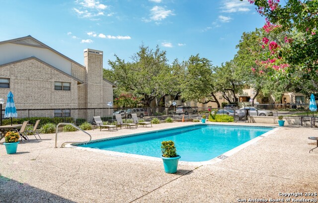 Image 24 of 26 For 11843 Braesview  1110