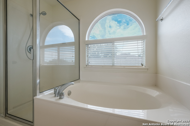 Image 16 of 23 For 13526 Riverbank