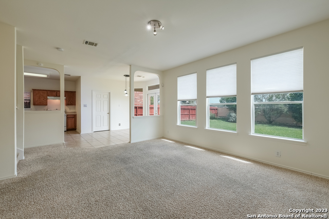 Image 9 of 23 For 13526 Riverbank